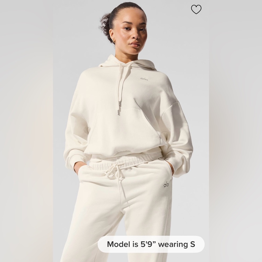 Alo Yoga NWT Accolade Hoodie Sweatshirt Ivory Color Size XL